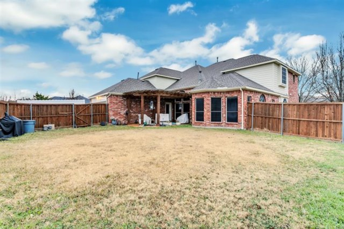 1600 Wylie Creek Dr, DeSoto, Texas 75115, 4 Bedrooms Bedrooms, ,4 BathroomsBathrooms,Single Family Home,Sold Listings,Wylie Creek,1015